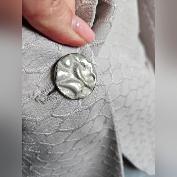 CYNTHIA ROWLEY Snake Pattern Blazer - Picture 7 of 13